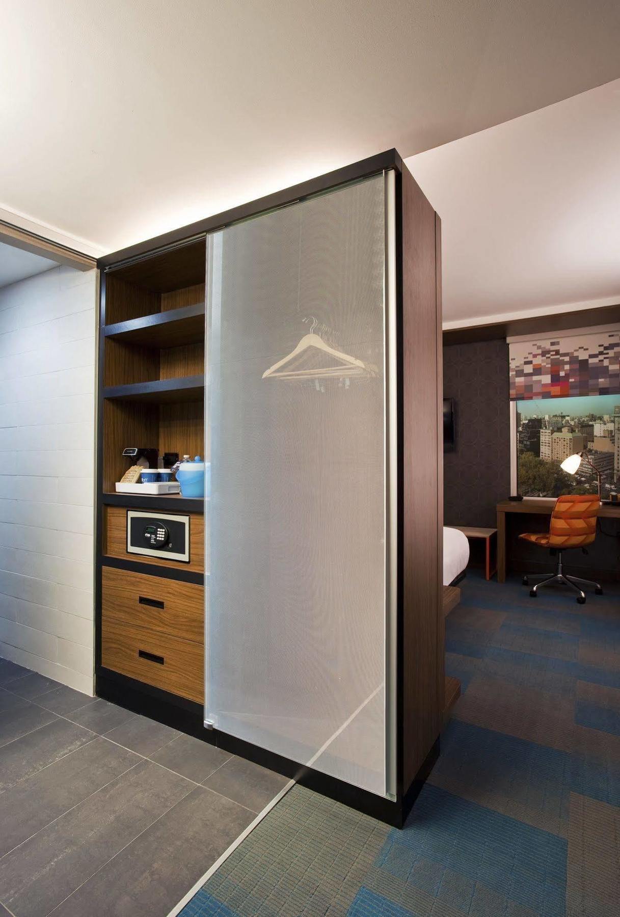 Aloft Beachwood Eksteriør billede